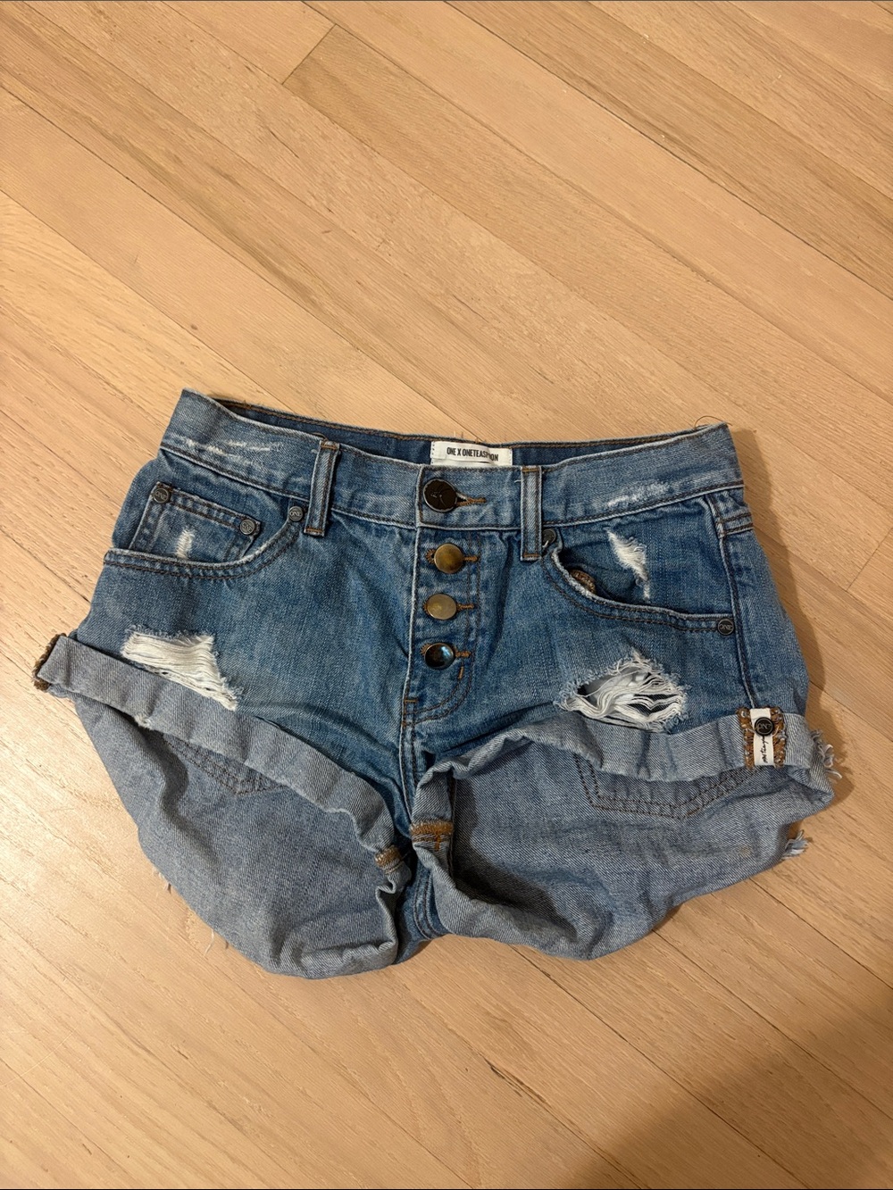 One Teaspoon Distressed Button-Front Denim Shorts - Blue